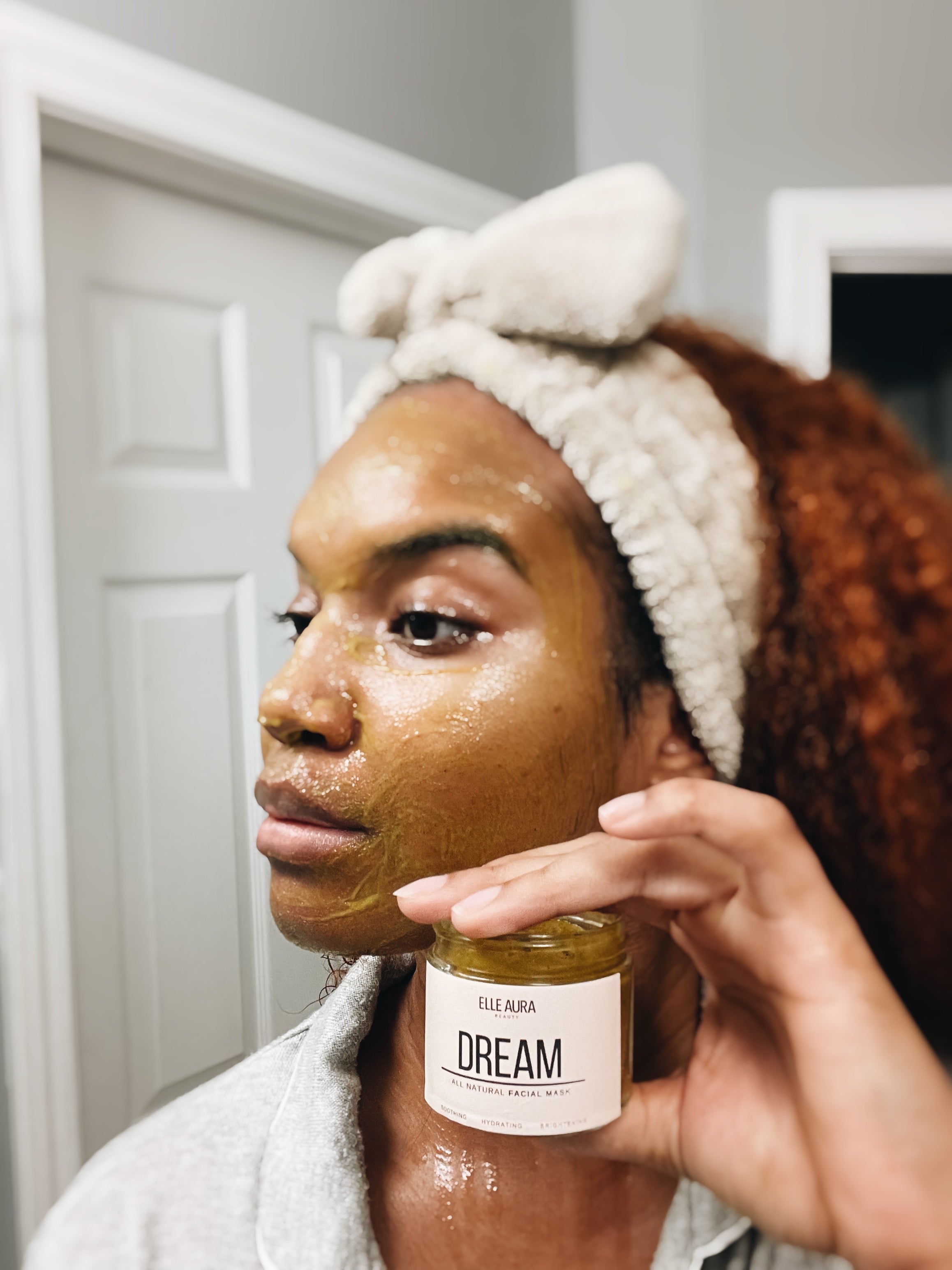 All natural hydrating face outlet mask